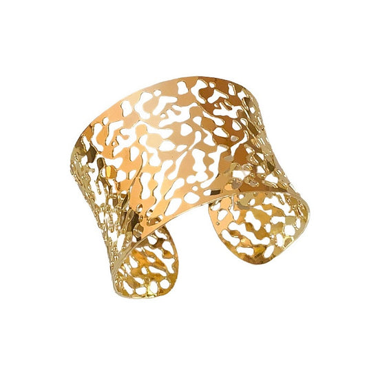 Hollow Pattern Curved Open Bangle